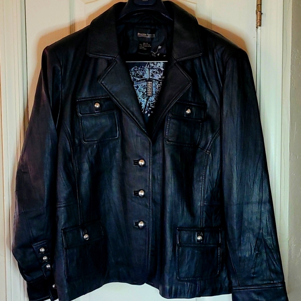 106-Brandon Thomas black  leather 3X
